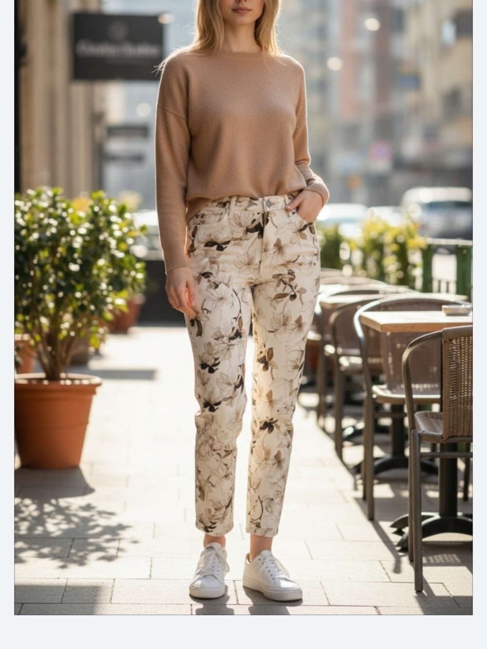 Buffalo David Bitton Havana White Floral Print Pants